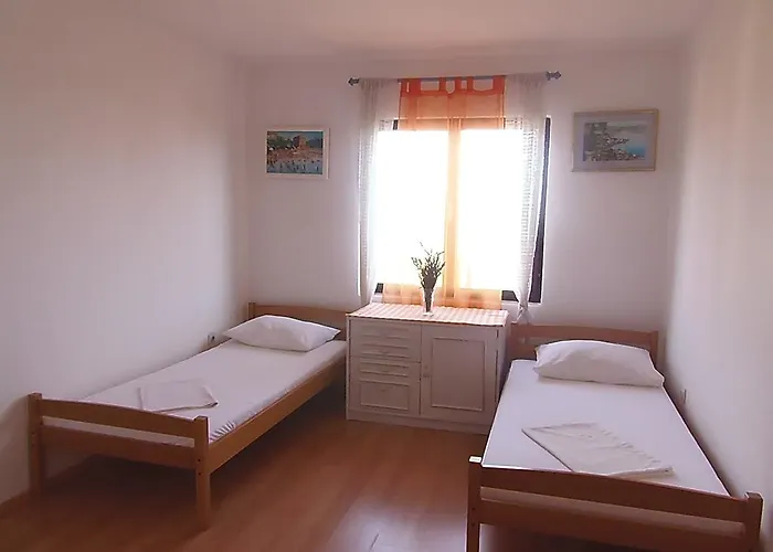 Sunflower Apartment